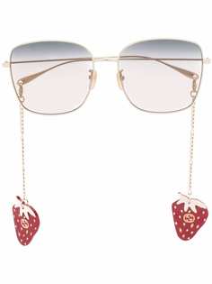 Gucci Eyewear солнцезащитные очки в массивной оправе