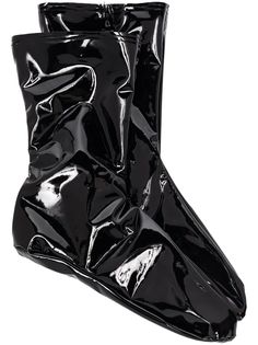 Wolford латексные носки из коллаборации с Amina Muaddi