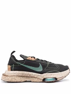 Nike кроссовки SAR 549