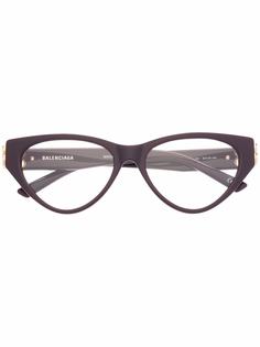 Balenciaga Eyewear очки в оправе кошачий глаз с логотипом Double B