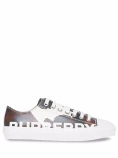 Burberry кроссовки с камуфляжным принтом и логотипом