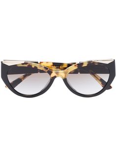Prada Eyewear солнцезащитные очки в оправе кошачий глаз