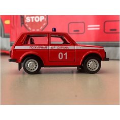 Железная моделька машины "Нива" 6400 Е Пожарная охран открываются двери инерционный механизм металлическая машинка детская масштабная модель 1:50 Play Smart
