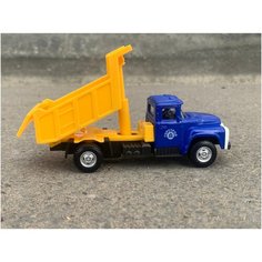 Железная машинка грузовик ЗИЛ с откидным кузовом Самосвал инерционным механизмом масштабная модель 1:52 Советская машина ЗИЛ сине-желтая Play Smart