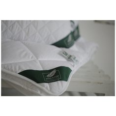 Одеяло ANNA FLAUM ENERGIE Kollektion всесезонное, 200 х 220 см (белый в клетку)