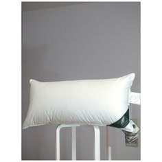 Подушка средняя Anna Flaum EIS Kollektion 50х70