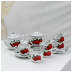 Сервиз чайный "Клубника", 14 предметов Добрушский фарфоровый завод