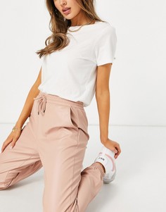 Нежно-розовые джоггеры с покрытием Vero Moda-Розовый цвет