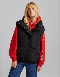 Дутый жилет черного цвета Bershka-Черный цвет