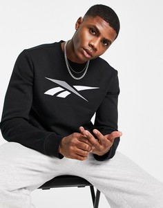 Черный свитшот с большим логотипом Reebok-Черный цвет