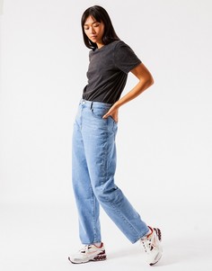 Джинсы в винтажном стиле oversized голубого выбеленного цвета Dr Denim Bella-Голубой