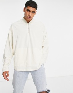 Oversized-лонгслив бежевого цвета с карманом ASOS DESIGN-Светло-бежевый цвет