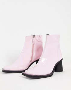 Розовые лакированные ботинки челси из искусственной кожи с контрастной подошвой ASOS DESIGN-Розовый цвет