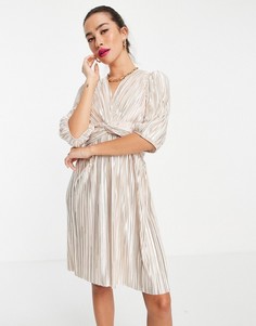 Золотистое платье мини из плиссированного материала с эффектом металлик TFNC-Золотистый