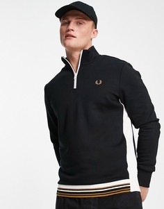 Черный свитшот с короткой молнией и контрастной вставкой Fred Perry-Черный цвет