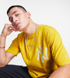 Желтая ovesized-футболка с символикой команды "New York Yankees" New Era – эксклюзивно для ASOS-Желтый