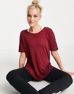 Розовая футболка Nike Yoga Dri-FIT Layered-Розовый цвет