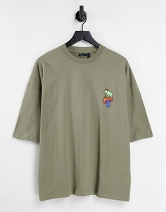 Oversized-футболка цвета хаки из органического хлопка с принтом мультяшной лягушки на груди ASOS DESIGN-Зеленый цвет