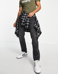 Джинсы классического кроя Wrangler Greensboro-Черный цвет