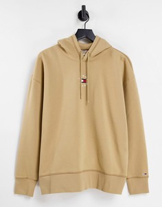 Светло-коричневый худи с маленьким круглым логотипом Tommy Jeans-Коричневый цвет