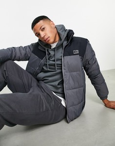 Серый пуховик с отделкой на плечах Quiksilver Wolf