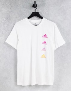 Белая футболка с повторяющимся логотипом adidas-Белый