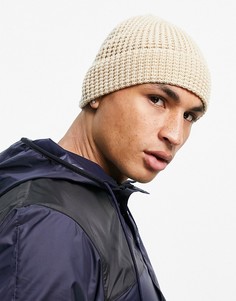 Вязаная шапка-бини кремового цвета с вафельным узором ASOS DESIGN-Белый