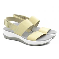 Босоножки женские Clarks Arla Jacory 26150261 золотистые 37 EU