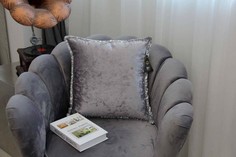 Наволочка Sofi De MarkO Нав-К01-45х45 Клаудия (серая) 45х45