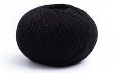 Пряжа Lamana Modena цвет 01, schwarz, черный