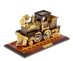 Шкатулка музыкальная "Ретро паровоз" в подар. кор. 29*17*17см 110-794 No Brand