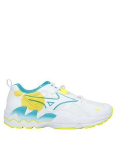 Кеды и кроссовки Mizuno
