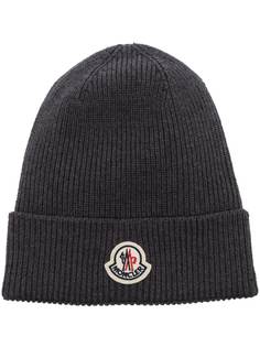 Moncler шапка бини в рубчик с нашивкой-логотипом