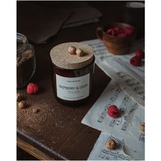 Свеча ароматическая LAVA ARTISAN "RASPBERRY & COCOA / малина И какао" из кокосового воска с деревянным фитилем 280 мл