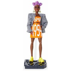 Кукла Barbie Барби с сиреневыми волосами BMR1959 коллекционная GNC46 Mattel