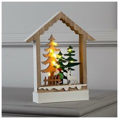 Luazon Lighting Фигура световая "Домик с Дедом Морозом в лесу", 23.5х19.5х4.5, ААА*2, 10LED, тёплое белое