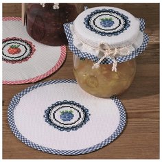 Набор для вышивания Permin 49-6143 салфетки "Ежевика", набор из 2 шт.