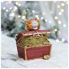 Керамика ручной работы Копилка "Тигр с сундуком", символ года 2022, разноцветная, керамика, 15 см