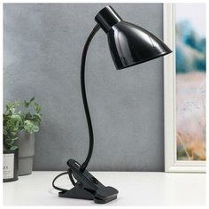 Настольная лампа 16700/1BK Е27 15Вт черный 6940372 Risalux