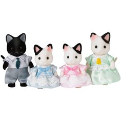 Игровой набор Sylvanian Families Семья чёрно-белых котов 5181