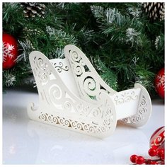 Дарим Красиво Кашпо деревянное, 23?10?14 см "Новогоднее. Санки", подарочная упаковка, белое