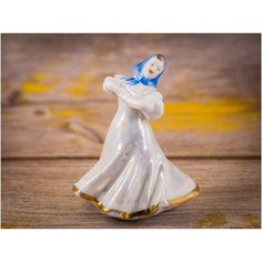 Фарфоровая скульптура "Плясунья в голубом платочке". Дулево. 50- е г. г.