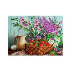 Рисунок- схема на ткани "Корзина с клубникой Каролинка