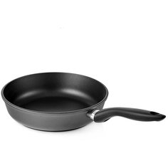 Сковорода Великие Реки Жар-26П литая, классическая, черное, покрытое дно, прямые борта 26 см