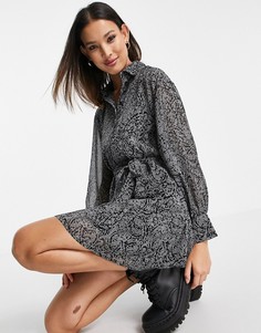Платье-рубашка с завязкой на талии и монохромным принтом пейсли Topshop-Разноцветный