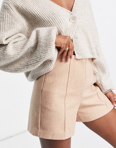 Бежевые шорты из материала под шерсть с завышенной талией Vero Moda FRSH-Светло-бежевый цвет