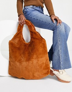 Коричневая сумка-тоут из искусственного меха NA-KD-Коричневый цвет