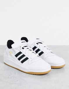 Белые низкие кроссовки с черными полосками и резиновой подошвой adidas Originals Forum-Белый