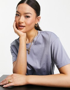 Серая укороченная футболка с фирменной тесьмой The North Face Zumu-Серый