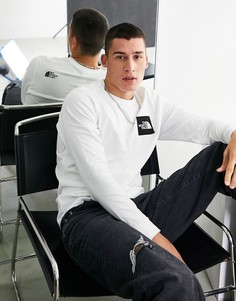 Белый лонгслив The North Face Boruda